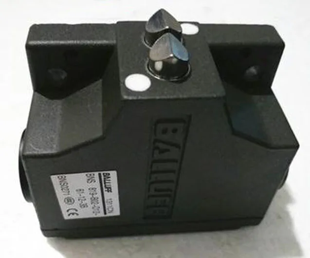 819-B02-L12-61-12-3B Balluff limit switch