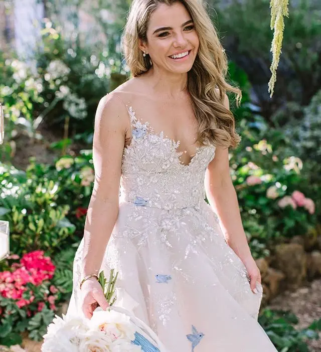 2019 Mới Váy Áo Cổ Chữ V Hở Lưng Chữ A Cô Dâu VÁY BẦU REN Appliques Áo Cưới Đầm Vestido De Novia