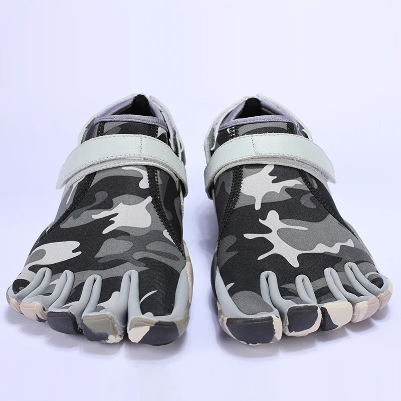 Yas Bae Camouflage Big Size Design Rubber with Five Fingers Outdoor Resistant Breathable Light Weight sneaker shoes for Men