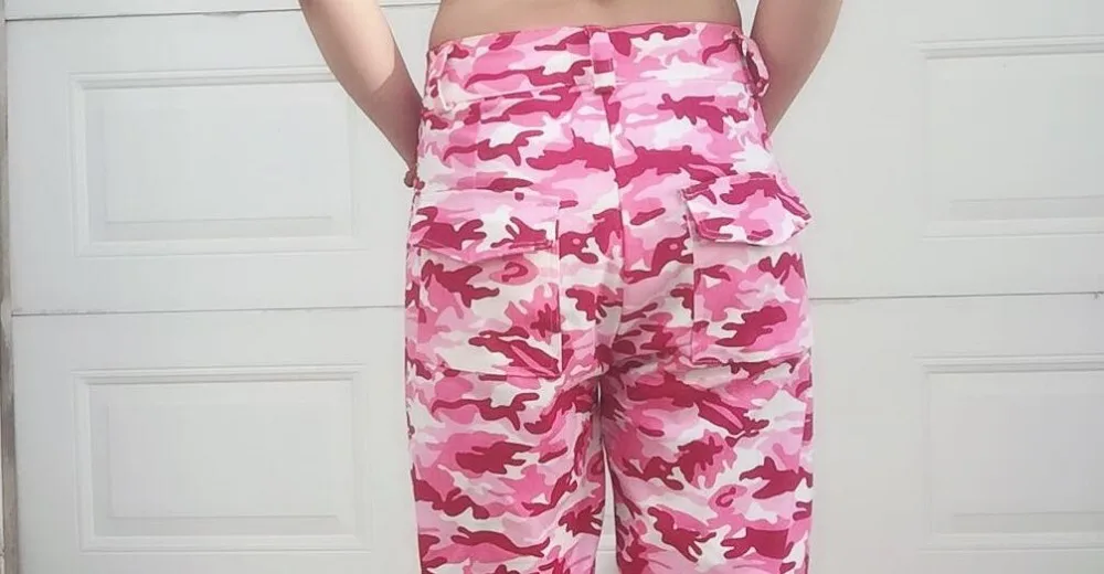 Conjunto de dos piezas de camuflaje rosa para Mujer, top corto de tubo, Camis + Pantalones Cargo, chándal informal, ropa de calle, traje femenino, 2 piezas