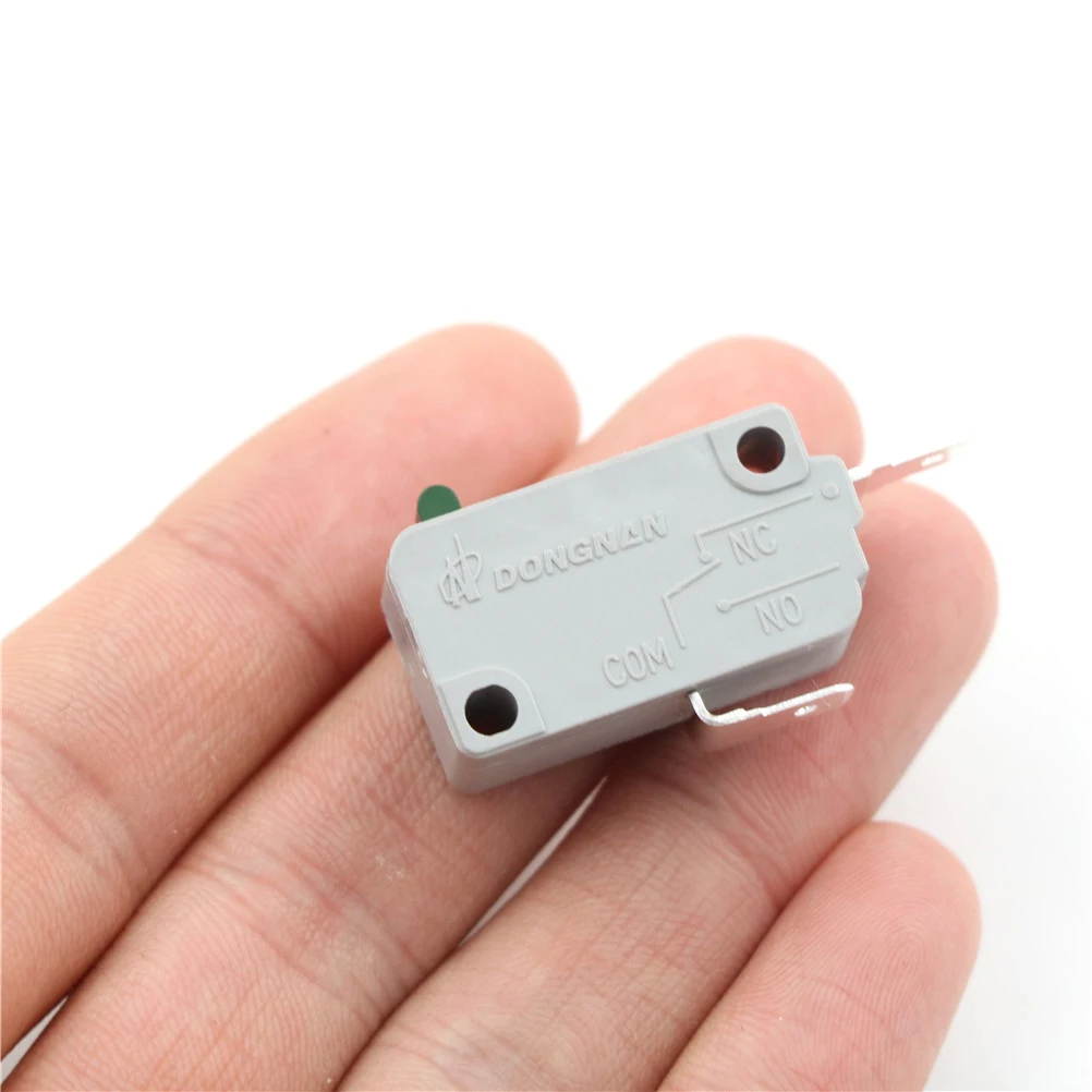 One Piece KW3A Door Micro Switch 5E4 10T105 Microwave Oven Normally Close Switch Tool High Quality