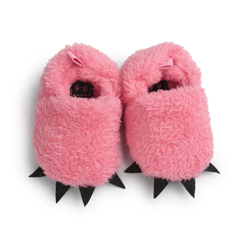 Cute Modeling Monster Paw Baby Worm Slippers 2016 Winter Baby Shoes First Walkers Photo Props Accessories Baby Clothing BS17