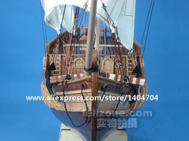 Italian Classic wooden sail boat scale 1/50 Columbus Trade merchant  Pinta ship wooden Model kits