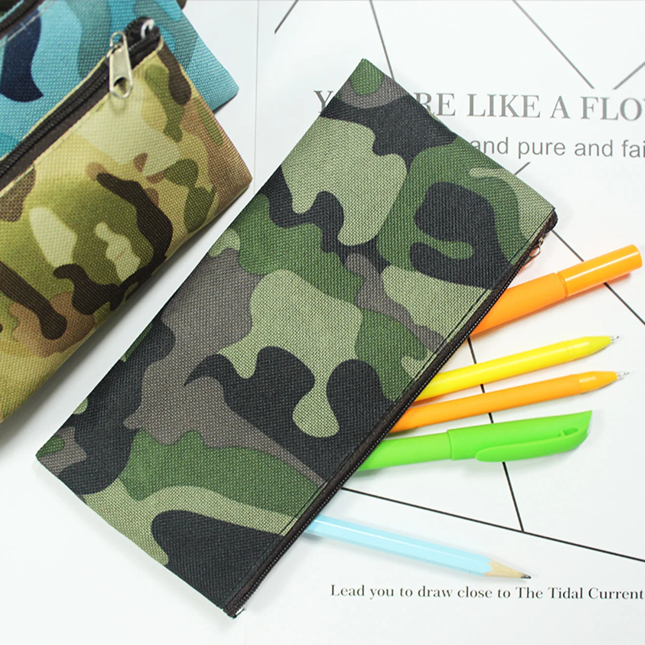 Camouflage Pencil Case Pencil Bag for Boys and Girls School Supplies Cosmetic Makeup Bags Zipper Pouch Purse 4 Colors