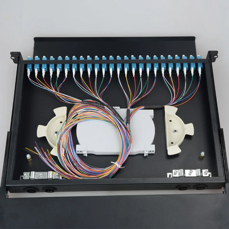 Drawer type Fiber optic terminal box 48 core Desktop LC with adapter pigtail 24 Ports Fiber optical Patch Panel Factory