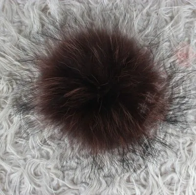 14cm Wholesales Real Raccoon Fur Pompom Pom poms For Hats Winter Beanies Natural  For Kids Women DIY Accessories With Buttons