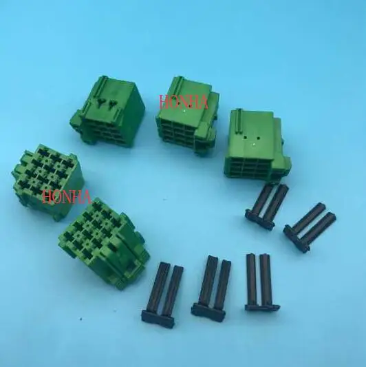 Livraison gratuite 10/20/50/100 pcs 1-967622-1 vert auto femelle 12 broches DESCELLER tyco automobile fil connecteur