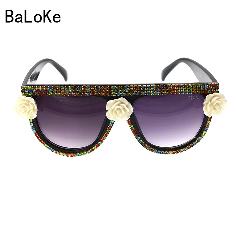 

High quality Vintage baroque flower women Sunglasses fashion brand designer Noble elegant Ladies Retro Outdoor Summer Sunglasses