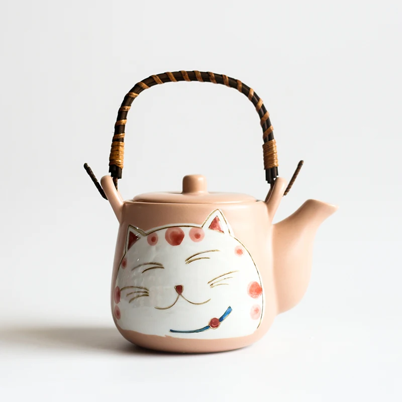 Set of Pink Ceramic Tea Pot Cute Cat Tea Cup Water Cup Maneki Neko Design Porcelain Kettle Teaware Set (4 cups+1 teapot)