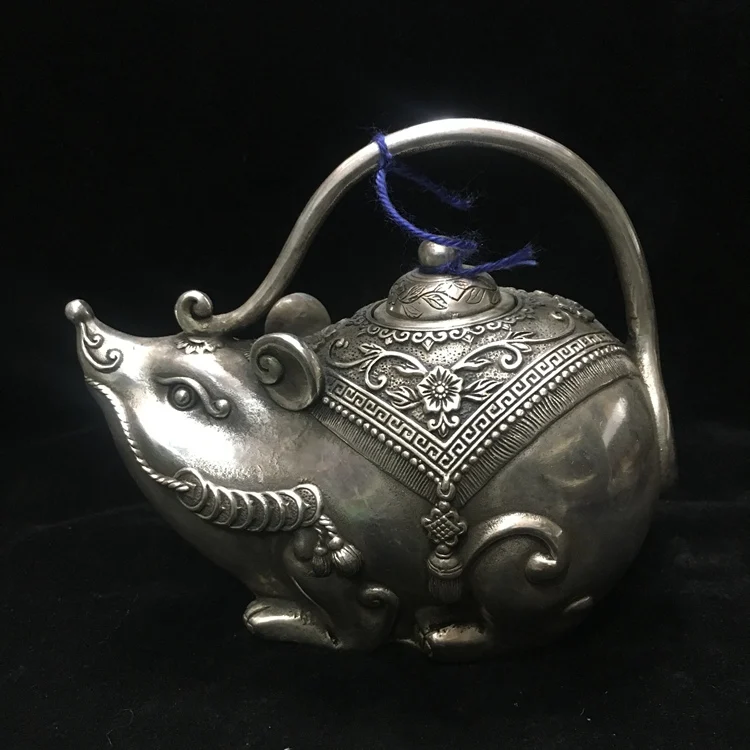 

Antique QingDynasty Handmade silver Embossed Rat teapot / jug,Hand-carved crafts,best collection& adornment