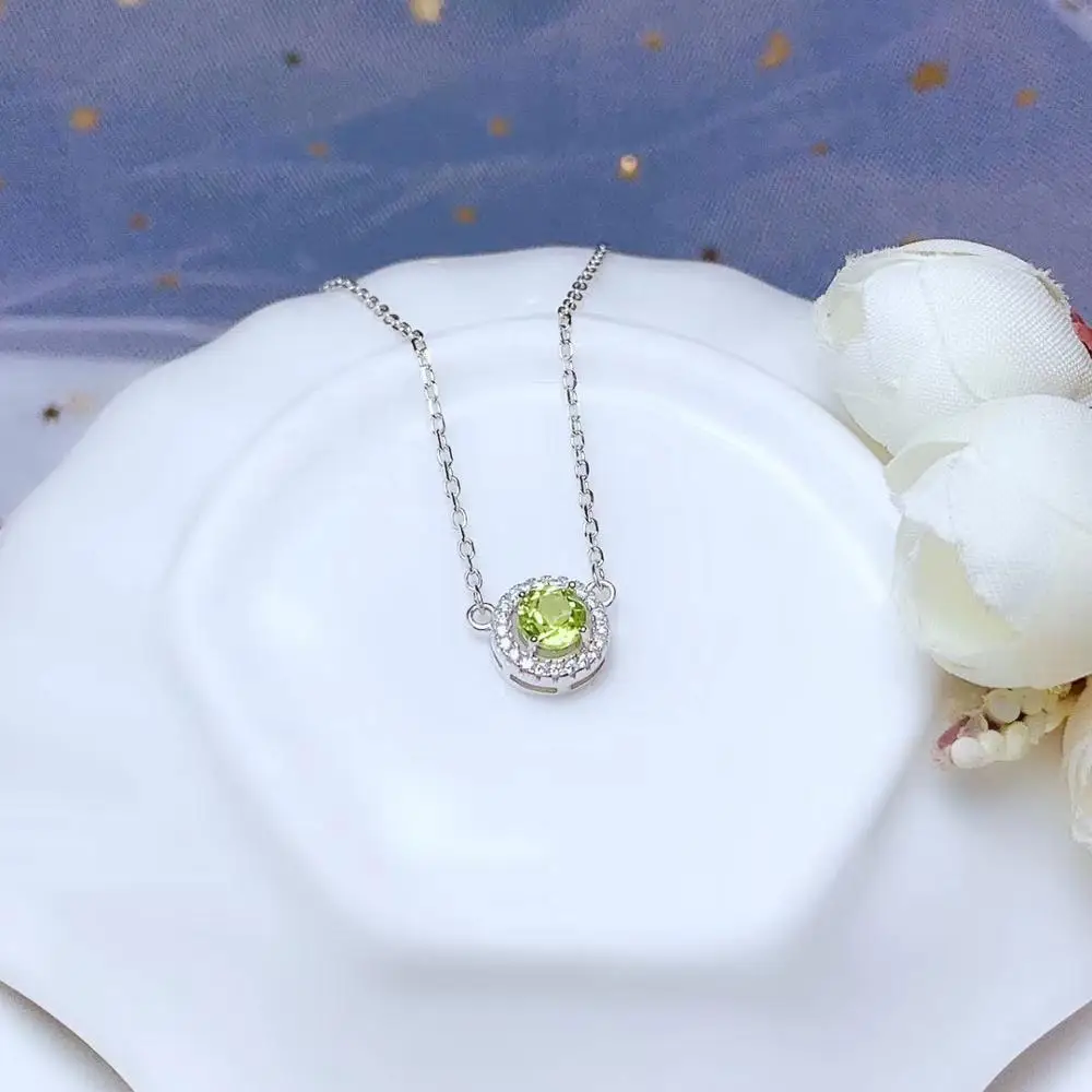 fashion green peridot gemstone  pendant for necklace silver fine jewelry natural gem  round good color birthday anniversary gift