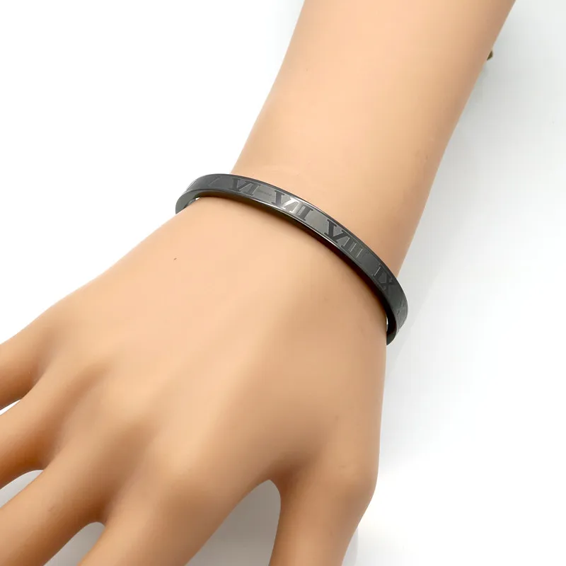 Hot Sell Titanium Stainless Steel Bangle Roman Numerals Gold Colour Cuff Bracelets Love Letter Bracelet Men Women Open Bangles