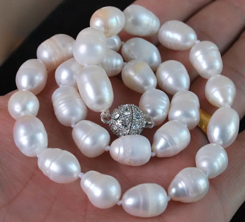 

Women Gift word Love Free shipping 10-12mm AAA White South Sea Shell Pearl Round Beads Necklace 18" LL001