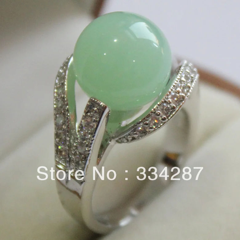 

Beautiful Light Green jades 12MM Bead White Zircon Women's Gift Jewelry Ring Size 6-9