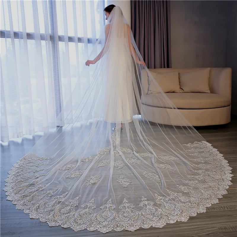 

New Luxury 4 Meters Full Edge with Lace Bling Sequins One Layers Long Wedding Veil with Comb White Ivory Bridal Veil 2018 hot