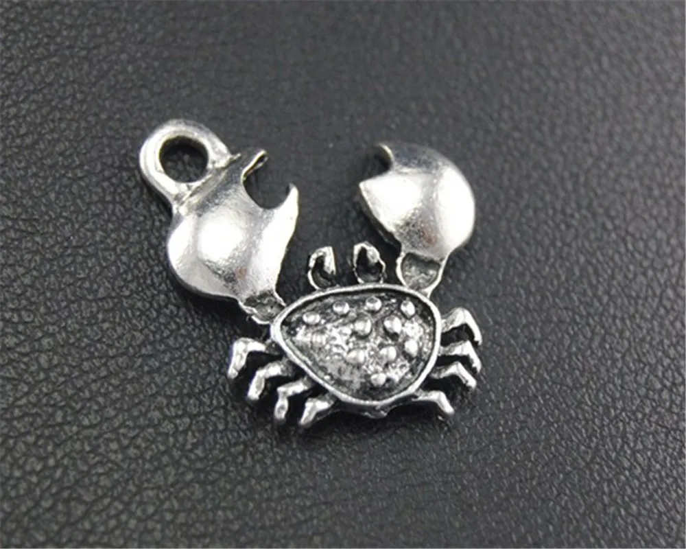 30pcs  Silver Color Crab Charm Pendant DIY Necklace Bracelet Bangle Findings 16x17mm A1712