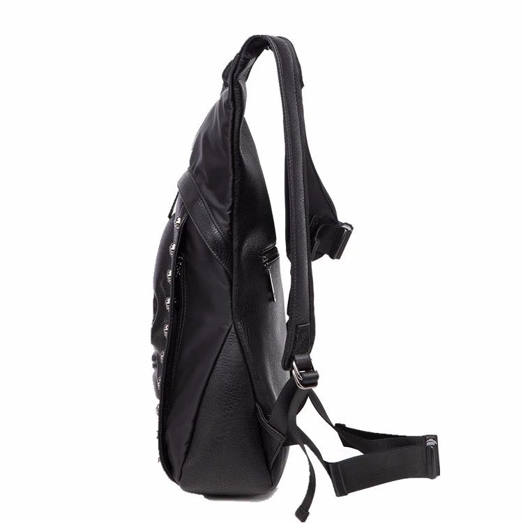 New Fashion Personality 3D Skull Leather Backpack Rivets Skull Backpack With Hood Cap Apparel Bag Cross Bags Hiphop Man 585