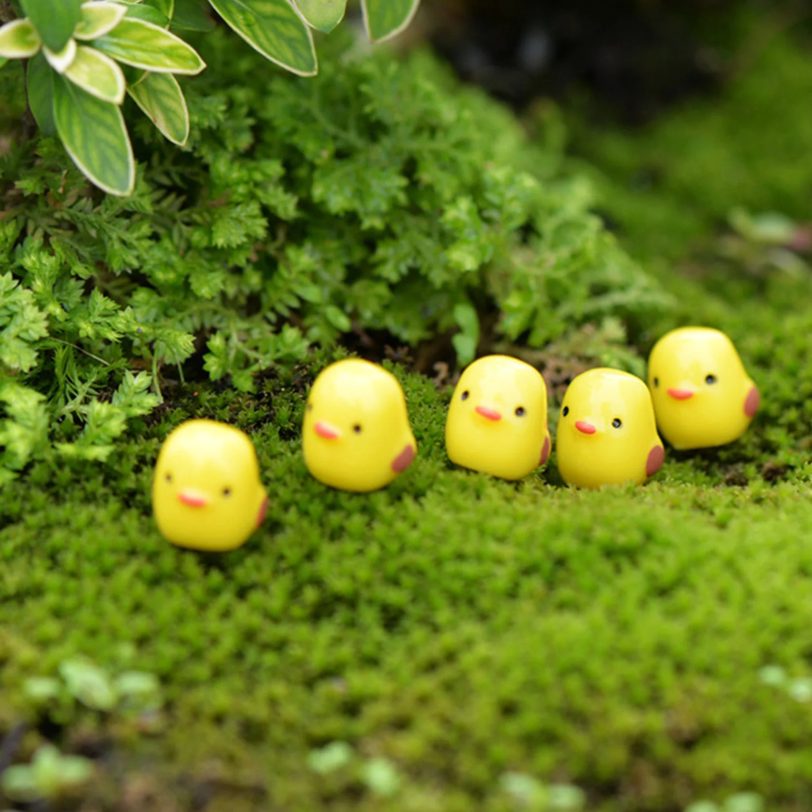 5 Pcs Cute Mini Chicken Sheep Dolphins Animals Home Micro Fairy Garden Figurines Miniatures Home Garden Decor DIY Accessories