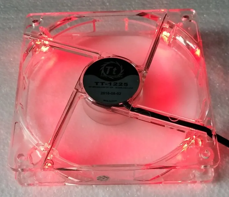 

NEW TT TT-1225 12025 12CM ATX 3lines silence TT-1225 B1225L12S RED light LED cooling fan