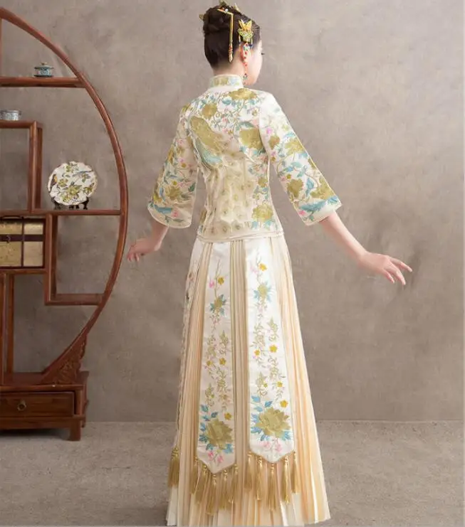 Neue Elegent champagner hochzeit Kleid Chinesische Braut kleid Robe ethnischen kimono zeigen Traditionelle Hochzeit Cheongam Für Ausländischen Asiatischen