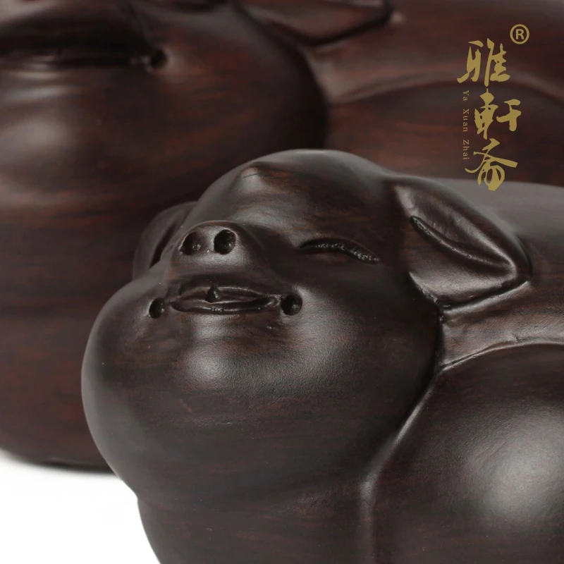 H black rosewood lucky pig  rich Ruyi antique mahogany carving handicraft ornaments small car accessories