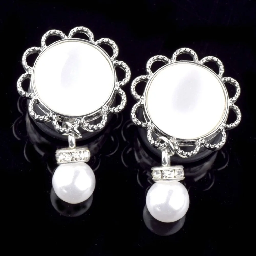 1 PC Vintage Simulated Pearl Pendant Ear Plugs Stainless Steel Ear Expansion Flesh Tunnels Body Piercing Jewelry 6-24mm