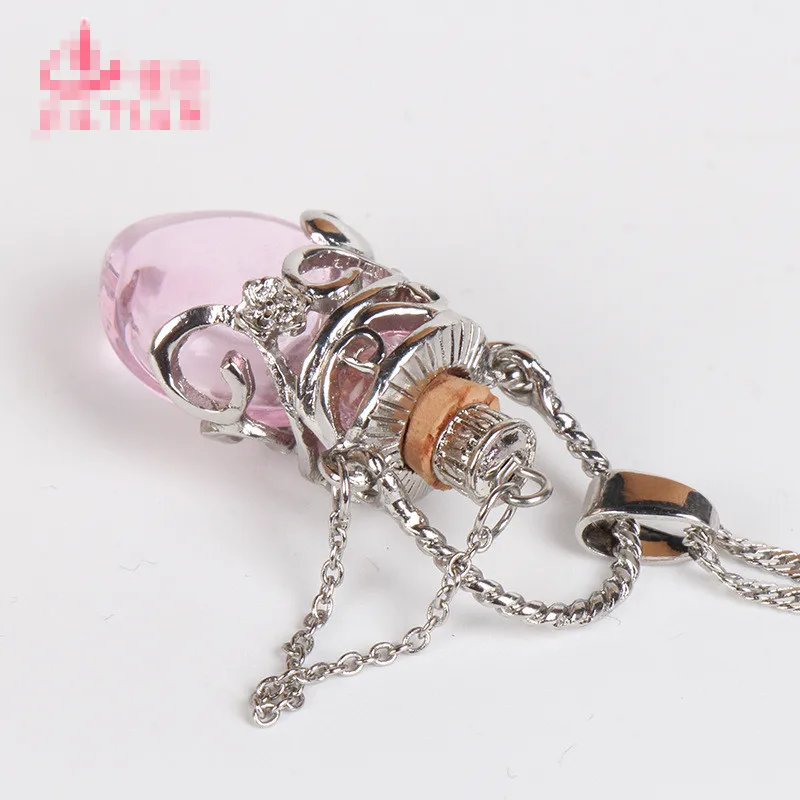 New Arrival Wholesale Empty Cremation Urn Pendant Crystal Perfume Bottles Necklace pendant Glass Bottle Necklaces