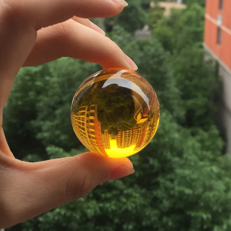 30mm Clear Crystal Ball Transparent Decorative Glass Ball Ornaments Feng Shui Globe Miniature Gifts Home Decoration Accessories