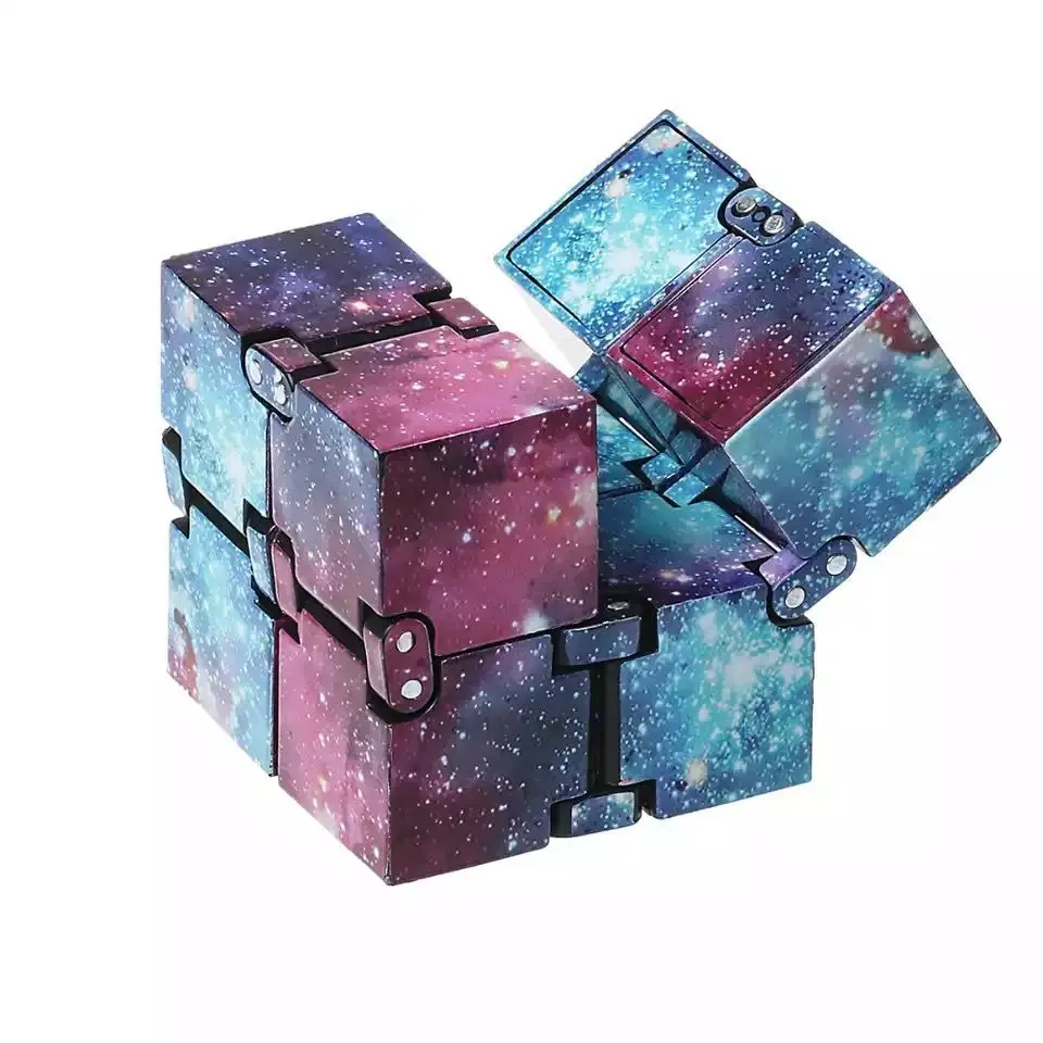 Cube magique Infinity pour enfants et adultes, jeu de société 2x2x2, Mini doigt EDC, bloc de soulagement du Stress, jouet amusant