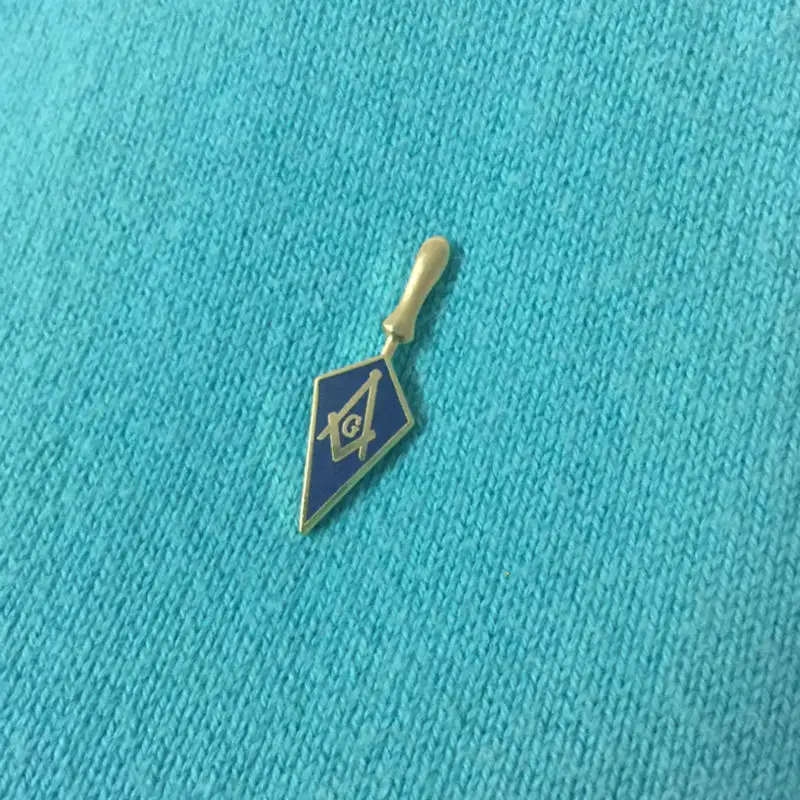 50pcs Enamel Badge 1'' High Trowel Masonic Freemason Tool Masonry Square and Compass Lapel pin gift for fellow Freemason