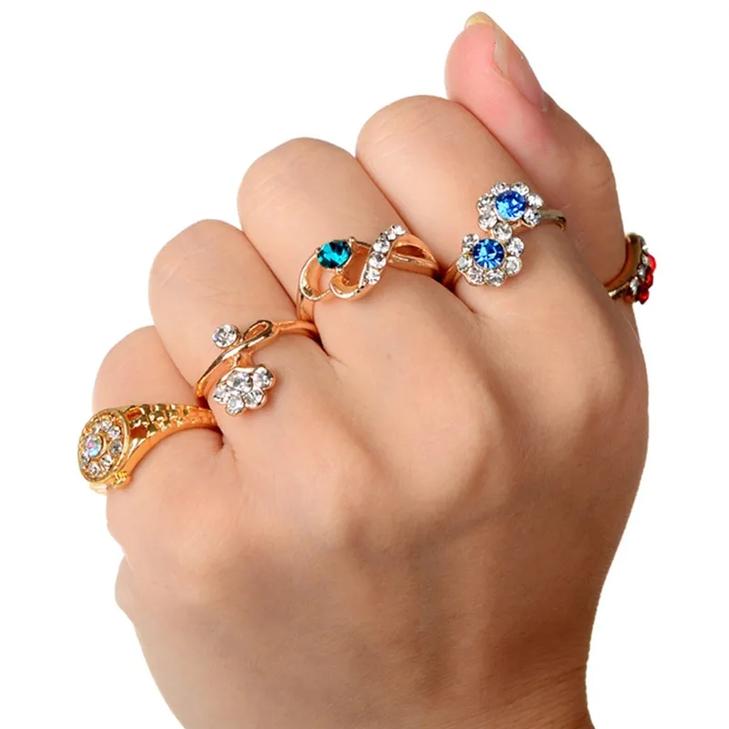 10 Pcs Gold Color Woman Rings Assorted Design Crystal Ring Cute Kid Child Party Small Size Adjustable Jewelry Wholesale Lot Gift