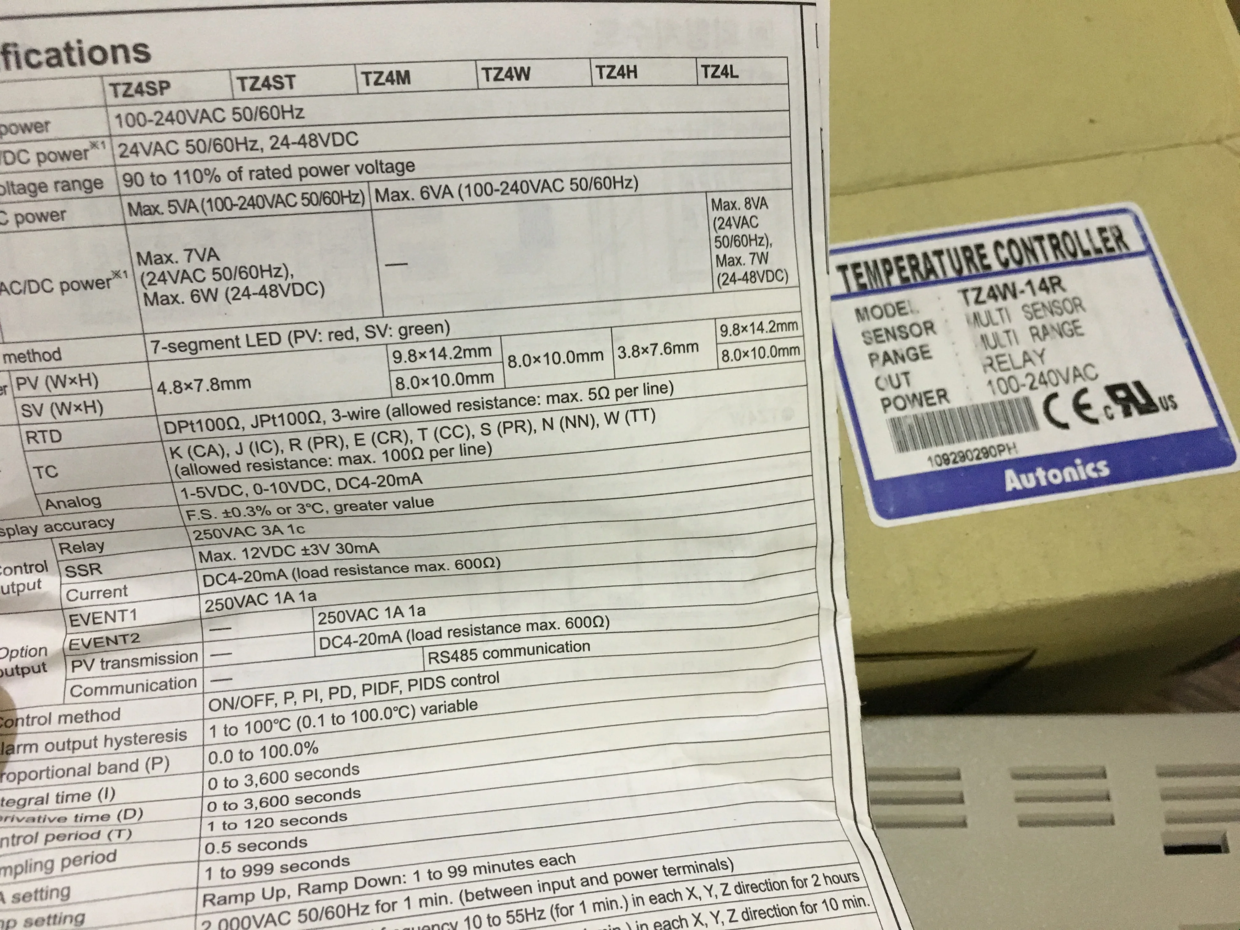 thermostat  [original authentic] Autonics temperature controller  TZ4W-14R