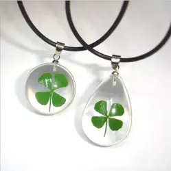 1PC Real Four Leaf Clover Necklace-Real 4 Leaf Clover Encased in Resin-Pressed Flower Jewelry-Resin Necklace