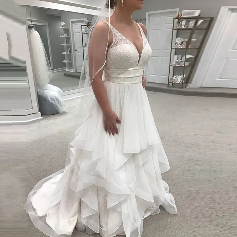 Vestidos De novia sexys con cuello en V sin mangas, Top De encaje elegante, falda De tul escalonada, vestidos De novia largos con Espalda descubierta, Túnica De Mariee, tren De barrido