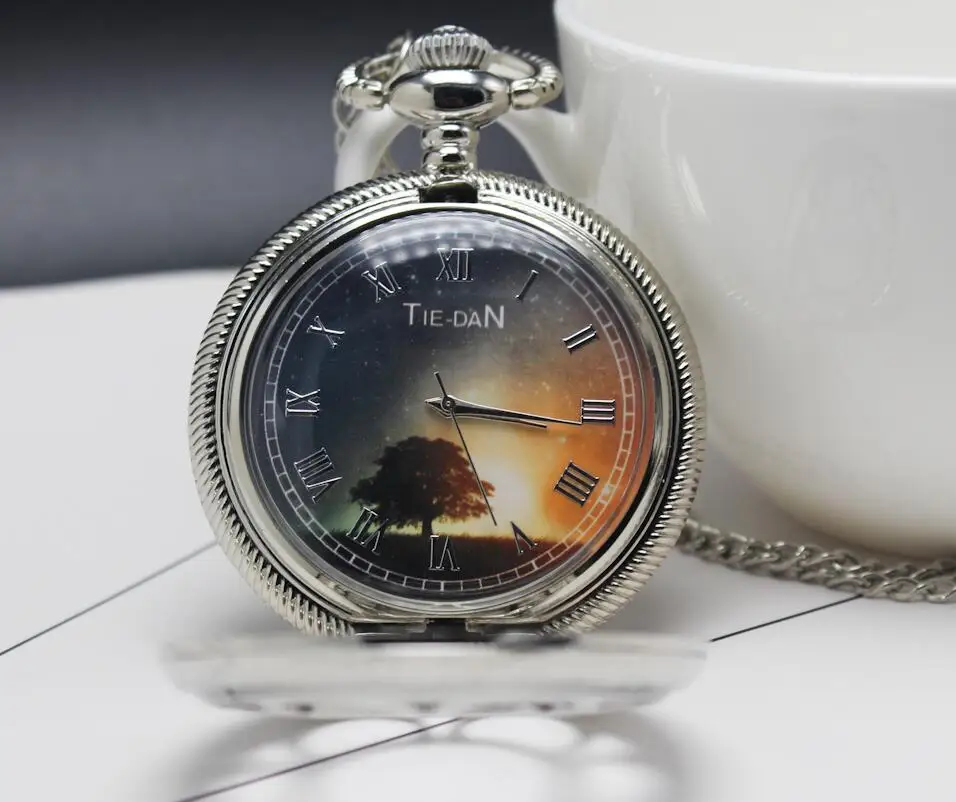 Silver Quartz Hollow out sunflower Tree Roman numerals Woman And Men Necklace pocket watches Gift watches P110863