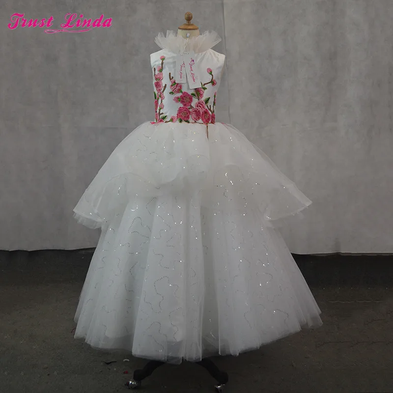 Árabe do vintage princesa vestidos da menina de flor para o casamento vestido de baile 3d flores florais rendas em camadas menina comunhão vestido