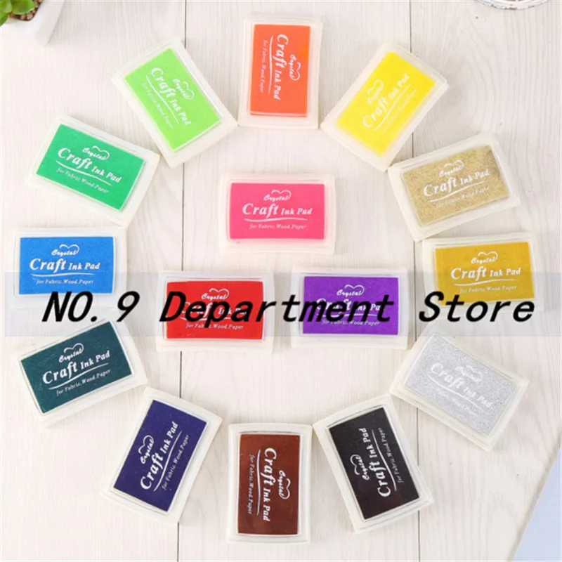 

15pcs/lot 15 colors Big Size DIY Scrapbooking Stamp inkpad Crafts Ink Pad Colorful Inkpad Stamps Fingerprint Inkpad Decoration