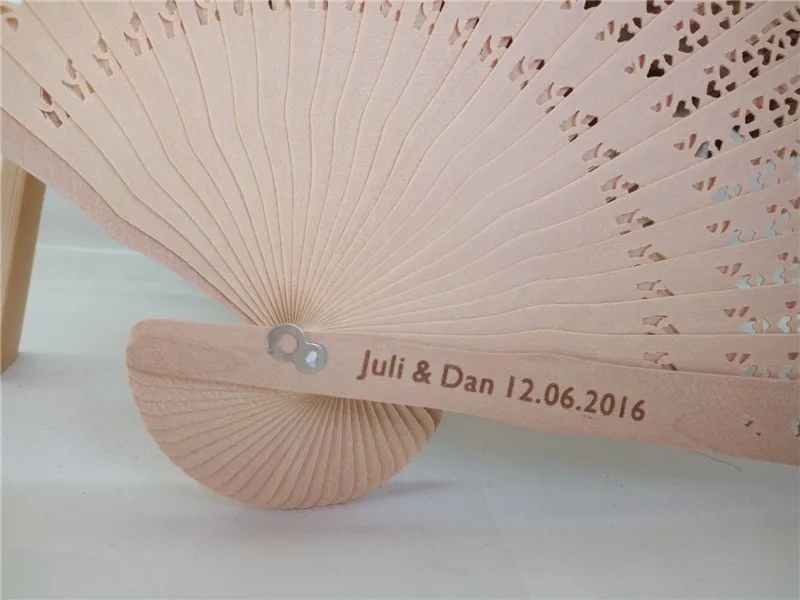 Free Shipping 100pcs/lot Personalized Vintage Chinese Aromatic Wood Pocket Folding Hand Fan with Organza Gift bag Wedding Fan