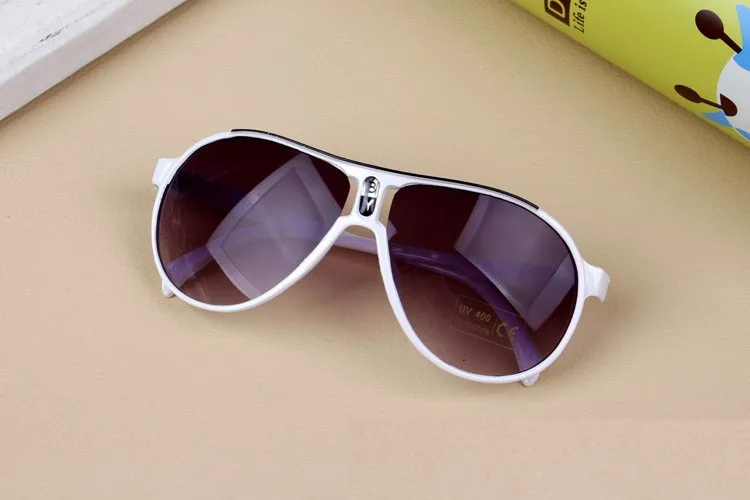 Lunettes De Soleil Enfants UV400 Ultra - Modèles Classiques Rétro - Taille 2-10 Ans Et 10-16 Ans Lunettes Soleil Rétro Vintage Enfants Lunettes De Soleil Enfants UV400 Ultra - Modèles Classiques Rétro - Taille 2-10 Ans Et 10-16 Ans Lunettes Soleil Rétro Vintage Enfants