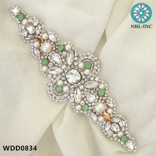 

(30PCS )Wholesale bridal hand beaded sewing crystal rhinestone applique iron on for wedding dresses WDD0834