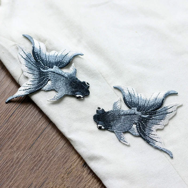 Goldfish Animal Fish Embroidered Patches Chinese Ethnic Style DIY Sewing Patch Embroidery Applique Decorations for Clothes Shoes