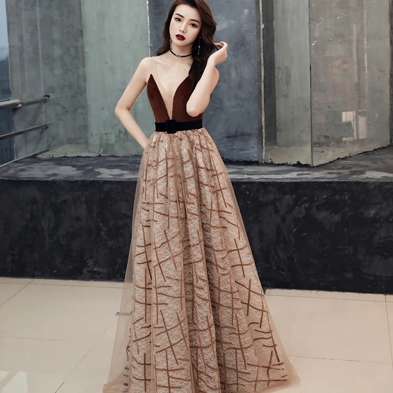 A Line Evening Gowns 2019 New Banquet Party Dress Sexy V-neck Sleeveless Evening Dress Back Lace Up Prom Dresses Haute Couture