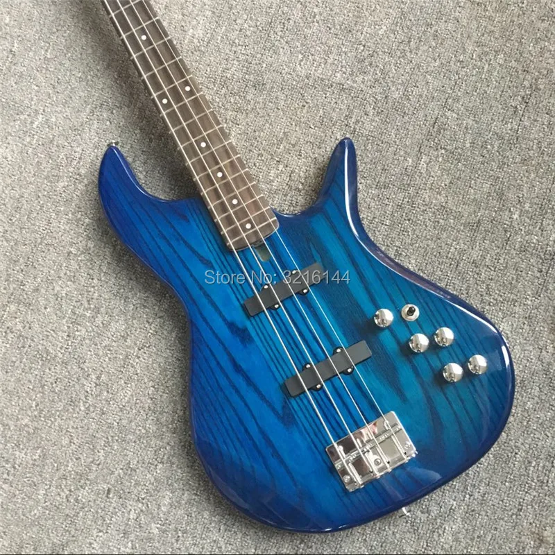 4 string electric bass customization, ash, the blue transparent, amplifying circuit, jean strength 3. Silver hardware,