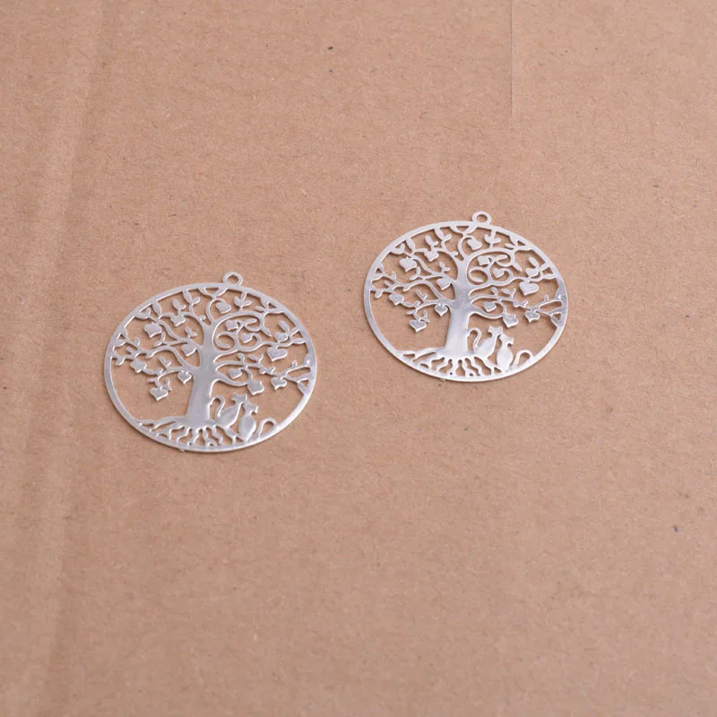 50 Stück AC7380 Bunte Messing-Anhänger mit Baum- und Katzenmotiven, Silberfarbene Pflanzenanhänger für DIY-Ohrringe – Detail 6
