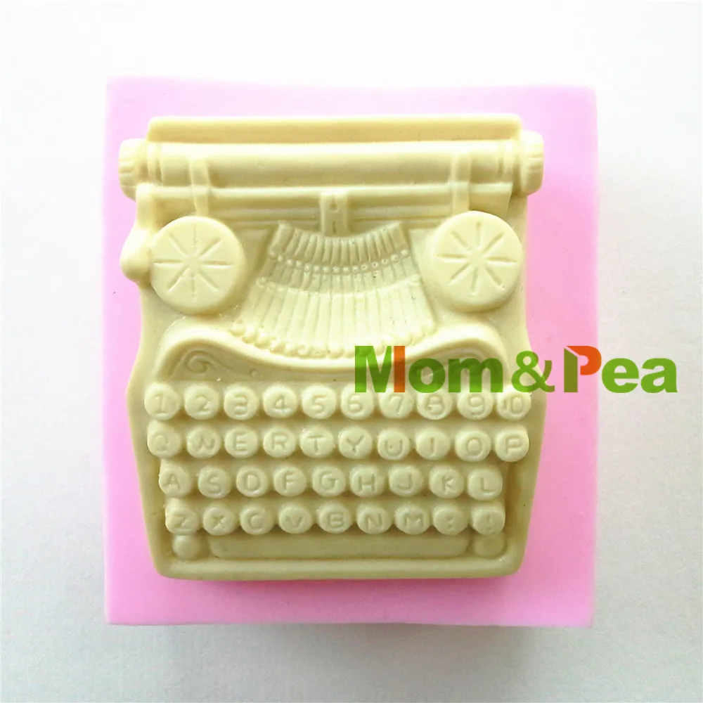 

Силиконовая форма для пищевой машинки Mom & Pea, 0873 г.