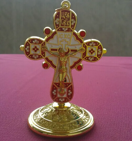 Fine gold-plating Set with diamonds European classical Jesus cross icon car travel ornament crucifix craft jesu rood lamb of god