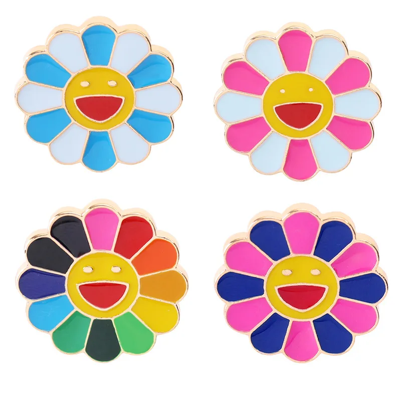 ZRM Fashion Gold Charm Seven Color Sunflower Dripping Oil Brooch Smiling Face Lapel Pins Cartoon Badge Jewelry Children