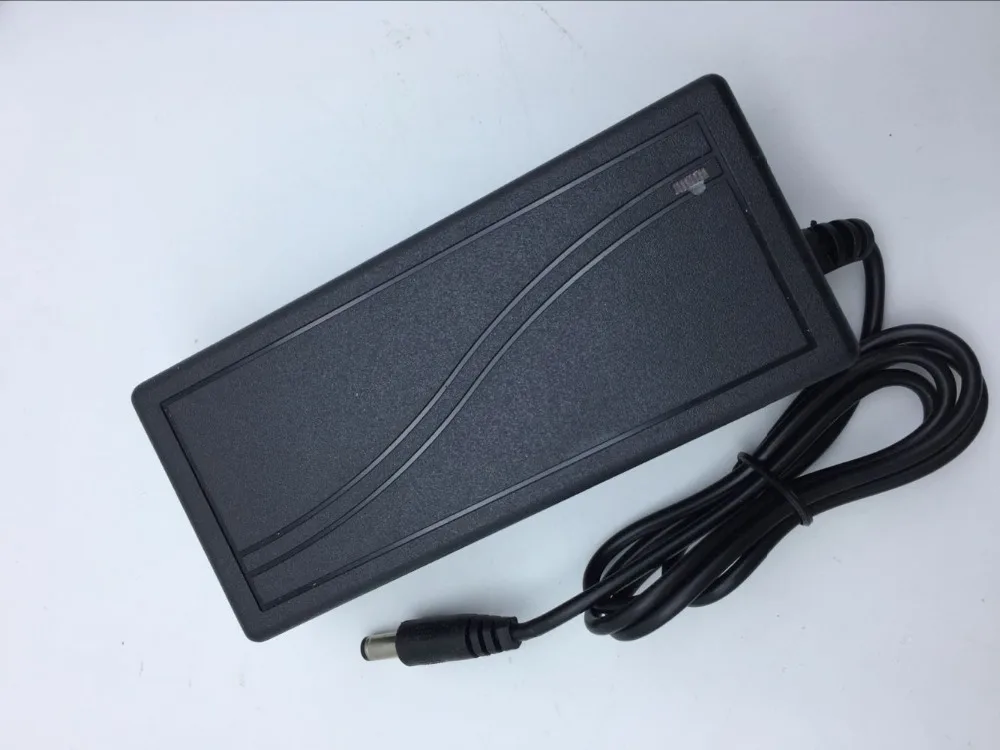 DC 5V 5A Switch power supply 25W LED power adapter AC 100-265V Input with US/UK/AU/EU plug! !Free Shipping!!