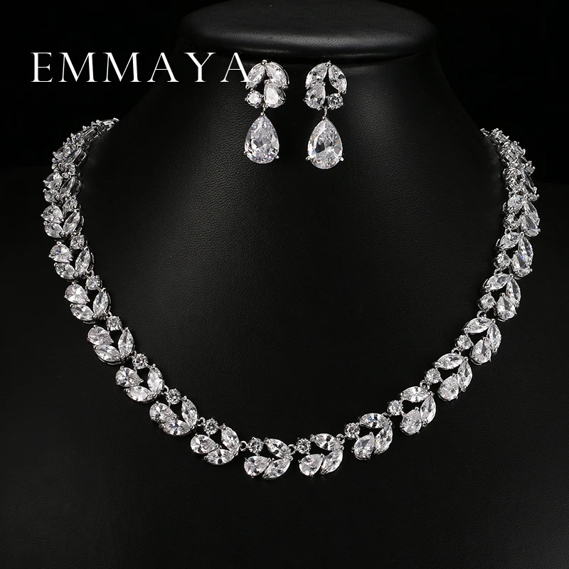 Emmaya Romantic Luxury Set Jewelry Flower Design Water Drop AAA CZ Crystal Wedding Jewelry Sets For Brides Gold Color Jewelry