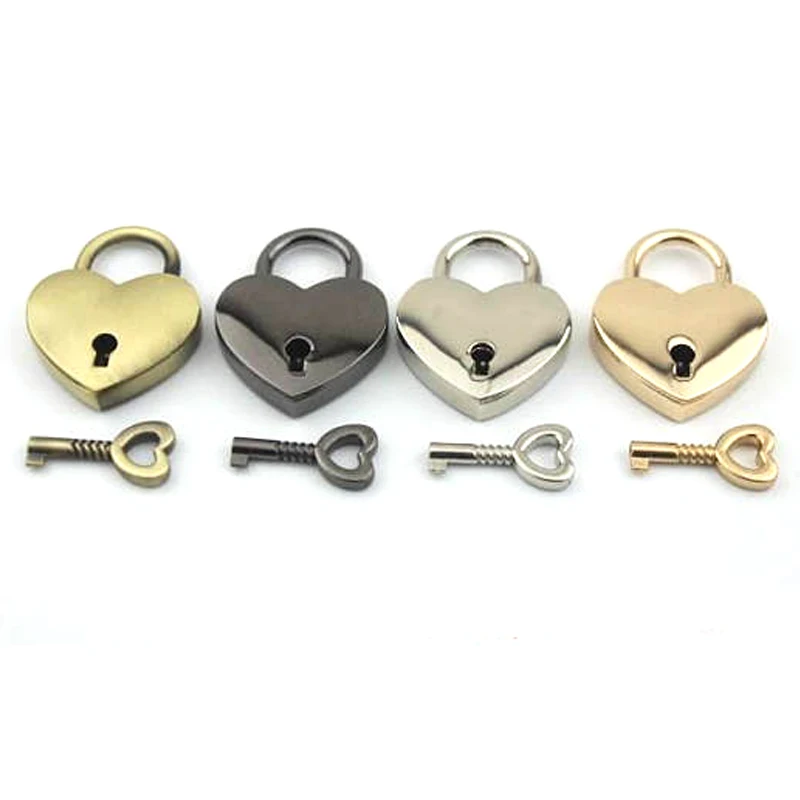 

Gold silver bronze gunmetal lock and key heart Charm women bag handbag purse accessories Shaped Padlocks 38mm x 30mm